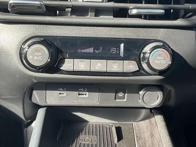 オーラ 1.2 G レザーエディション 純正ナビ インテリキー2本 追突防止 レーダークルーズ 本革 車線逸脱警報装置 ドライブレコーダー 盗難防止 記録簿 バックモニター ETC インテリジェントキー メモリーナビゲーション AW キーレスエントリー オートエアコン(15枚目)