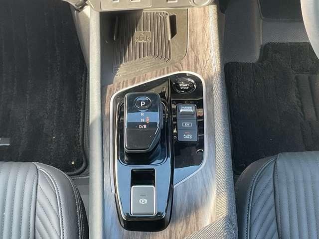 オーラ 1.2 G レザーエディション 純正ナビ インテリキー2本 追突防止 レーダークルーズ 本革 車線逸脱警報装置 ドライブレコーダー 盗難防止 記録簿 バックモニター ETC インテリジェントキー メモリーナビゲーション AW キーレスエントリー オートエアコン(16枚目)