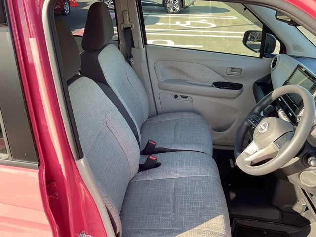 デイズ ６６０　Ｘ　全方位モニターＥＴＣ　アラウンドＭ　踏み間違え防止　スマートキー　バックカメラ　１オーナー　ＥＴＣ　アイドリングストップ　ドライブレコーダー　キーレス　フルオートエアコン　ナビＴＶ　ＷＡＢ　記録簿　運転席エアバック　ＰＳ（15枚目）