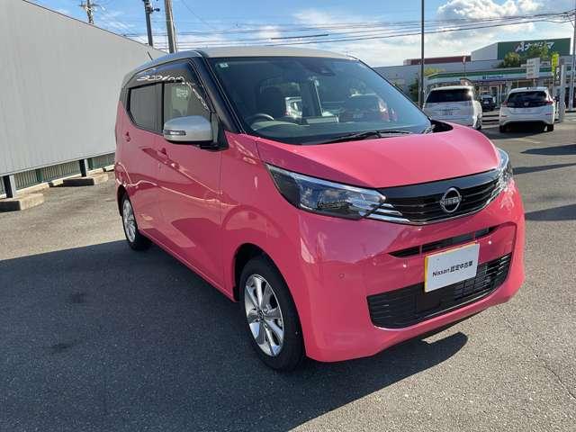 デイズ ６６０　Ｘ　全方位モニターＥＴＣ　アラウンドＭ　踏み間違え防止　スマートキー　バックカメラ　１オーナー　ＥＴＣ　アイドリングストップ　ドライブレコーダー　キーレス　フルオートエアコン　ナビＴＶ　ＷＡＢ　記録簿　運転席エアバック　ＰＳ（19枚目）