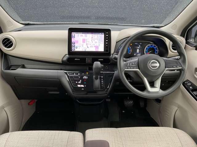 デイズ 660 X アラウンドM 踏み間違え防止 禁煙 スマートキー バックカメラ 1オーナー ETC レーンキープ アイドリングストップ ドライブレコーダー キーレス フルオートエアコン LEDライト ナビTV WAB(4枚目)