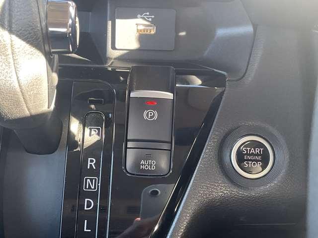 ルークス 660 ハイウェイスターX プロパイロット エディション 両側電動オートスライドドア 左右パワースライドドア アイドリング パノラマモニター 助手席エアバッグ 衝突軽減ブレーキ PW ナビ&TV 1セグ LEDヘッドライト LDW スマートキー ETC ワンオーナー車 バックカメラ(10枚目)