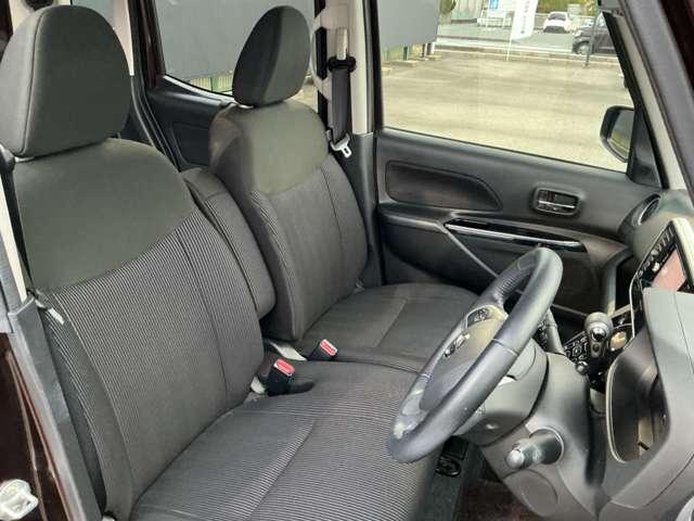 デイズルークス ６６０　Ｘ　Ｖセレクション　全方位カメラ　踏み間違い衝突防止　Ｗ電動ドア　スマキー　ナビＴＶ　ｉ－ｓｔｏｐ　ワンオ－ナ－車　アルミホイール　バックカメラ　キーフリー　オートエアコン　メモリーナビ　ワンセグＴＶ　ＡＢＳ　助手席エアバッグ　記録簿（8枚目）