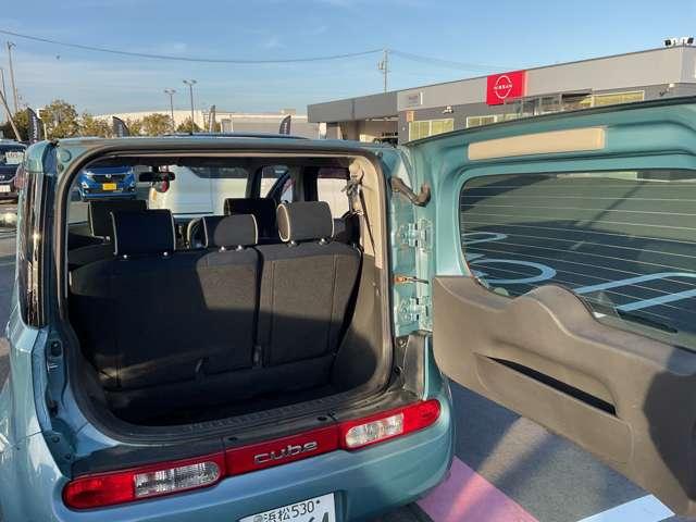 キューブ １．５　１５Ｘ　インディゴ　＋プラズマ　メモリーナビ　ワンセグテレビ　ＷＳＲＳ　スマキー　盗難防止システム　フルオートエアコン　パワーステアリング　パワーウィンドウ　ＡＢＳ　キーレスキー　ワンセグＴＶ　メモリーナビ　運転席エアバッグ　ＴＶナビ（19枚目）