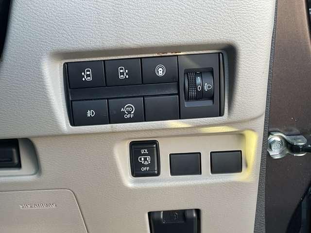 ルークス ６６０　Ｘ　ドライブレコーダー　アラモニ　前後衝突軽減ブレーキ　ワンオーナー車　車線逸脱防止　スマートキー　定期点検記録簿　キーフリー　ドライブレコーダー　ｉ－ｓｔｏｐ　フルオートエアコン　パワーウインドウ　バックカメラ　盗難防止（12枚目）