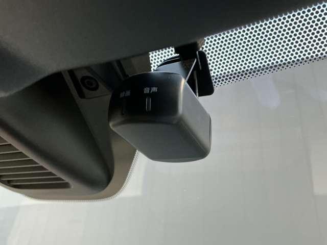 デイズ ６６０　Ｘ　全方位カメラ　アラウンドＭ　踏み間違え防止　スマートキー　バックカメラ　１オーナー　ＥＴＣ　アイドリングストップ　ドライブレコーダー　キーレス　フルオートエアコン　ＷＡＢ　記録簿　運転席エアバック　ＰＳ　ＡＢＳ（18枚目）