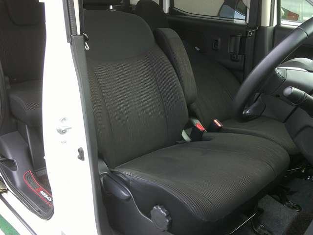 デイズルークス ハイウェイスターターボ メモリーナビ 地デジ アラウンドビュ アランドビューカメラ 両側オートスライドD スマートキーPスタート バックカメラ エアコン アルミホイール サイドカメラ パワーウィンドウ ABS キーレスエントリー メモリーナビ ワンセグTV(12枚目)