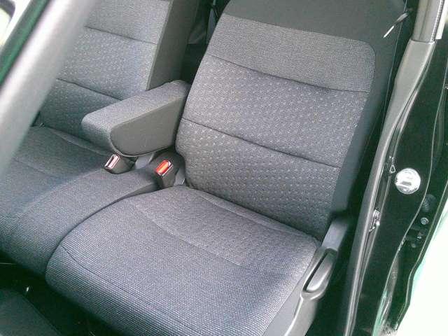 サクラ Ｘ　電気軽自動車　弊社試乗車　９インチメモリ―ナビ　地デジＴＶ　バックカメラ　ＬＥＤオートライト　追突回避エマージェンシーブレーキ　前後踏み間違い防止機能　純正１４インチオートライト（17枚目）