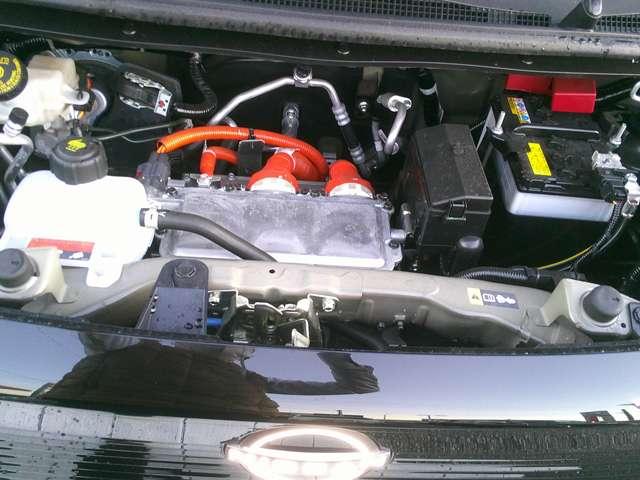 サクラ Ｘ　電気軽自動車　弊社試乗車　９インチメモリ―ナビ　地デジＴＶ　バックカメラ　ＬＥＤオートライト　追突回避エマージェンシーブレーキ　前後踏み間違い防止機能　純正１４インチオートライト（20枚目）