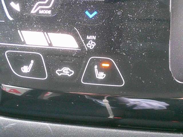 ルークス ６６０　ハイウェイスターＸ　プロパイロット　エディション　純正９インチメモリ―ナビ　地デジＴＶ　左右パワースライドドア　アイドリング　パノラマモニター　助手席エアバッグ　衝突軽減ブレーキ　ＰＷ　ナビ＆ＴＶ　１セグ　ＬＥＤヘッドライト　ＬＤＷ　スマートキー　ＥＴＣ　ドライブレコーダー　バックカメラ（6枚目）