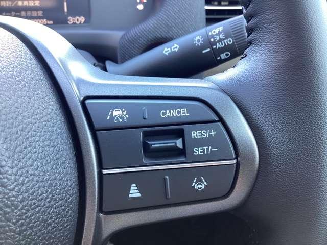 フリード 1.5 e:HEV エアー EX 衝突被害軽減ブレーキ 両側オートスライド アルミ 衝突軽減システム クルーズコントロール サイドカーテンエアバック LEDランプ 両側パワースライドドア キーレス スマートキー パワーウィンドウ フルオートエアコン 運転席助手席エアバッグ(10枚目)