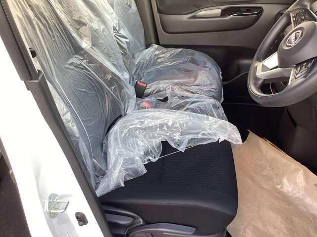 ルークス 660 ハイウェイスターX プロパイロット エディション 全周囲カメラ LEDヘッドライト プロパイ 左右パワースライドドア アイドリング パノラマモニター 助手席エアバッグ 衝突軽減ブレーキ PW LEDヘッドライト LDW スマートキー バックカメラ PS AAC アルミホイール サイドエアバッグ(15枚目)