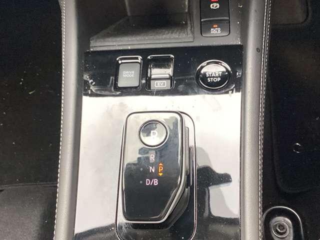 キックス 1.2 X (e-POWER) スタイルエディション LEDヘッドライト アラウンドビュー エマブレ LEDヘッドランプ 車線逸脱 ワンオーナー ETC スマートキー ナビTV メモリ-ナビ パワステ エアコン キーレス パワーウィンドウ ABS バックカメラ(7枚目)