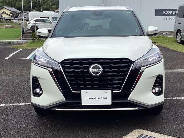 キックス 1.2 X (e-POWER) スタイルエディション LEDヘッドライト アラウンドビュー エマブレ LEDヘッドランプ 車線逸脱 ワンオーナー ETC スマートキー ナビTV メモリ-ナビ パワステ エアコン キーレス パワーウィンドウ ABS バックカメラ(18枚目)