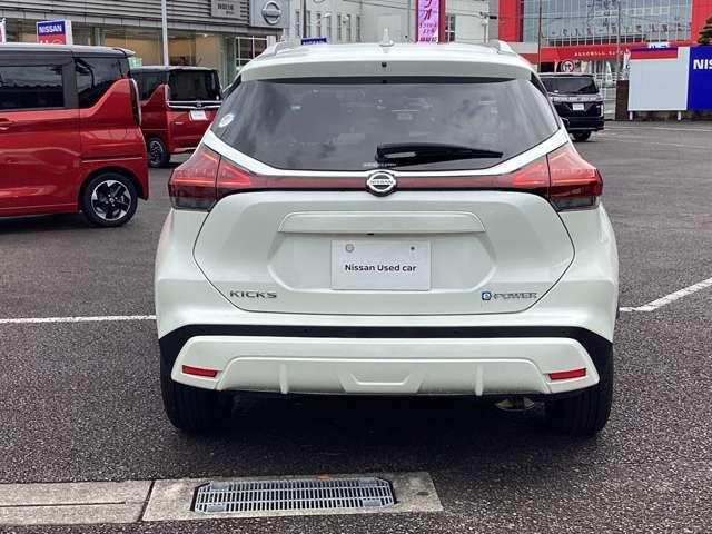 キックス 1.2 X (e-POWER) スタイルエディション LEDヘッドライト アラウンドビュー エマブレ LEDヘッドランプ 車線逸脱 ワンオーナー ETC スマートキー ナビTV メモリ-ナビ パワステ エアコン キーレス パワーウィンドウ ABS バックカメラ(20枚目)