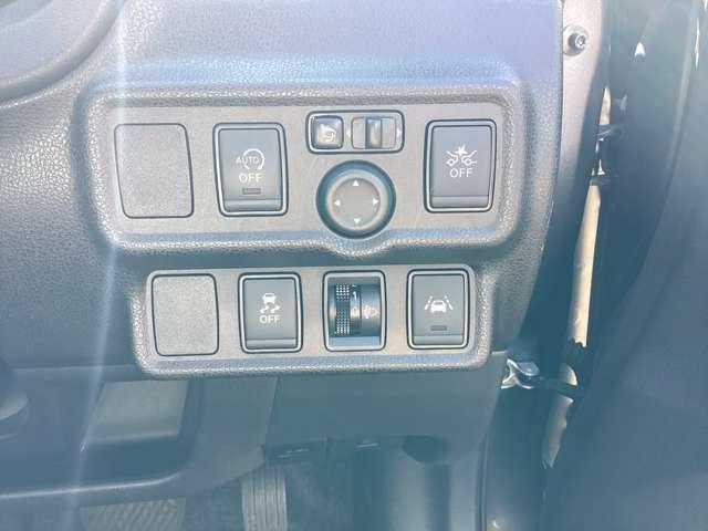 ノート 1.2 X 純正メモリーナビTVアイドリングストップ全 レーダーブレーキサポート ETC搭載 Dレコ スマトキー キーレス 運転席助手席エアバッグ ナビTV ワンセグ バックカメラ エアコン パワーウィンドウ パワーステアリング レーンアシスト ABS(10枚目)