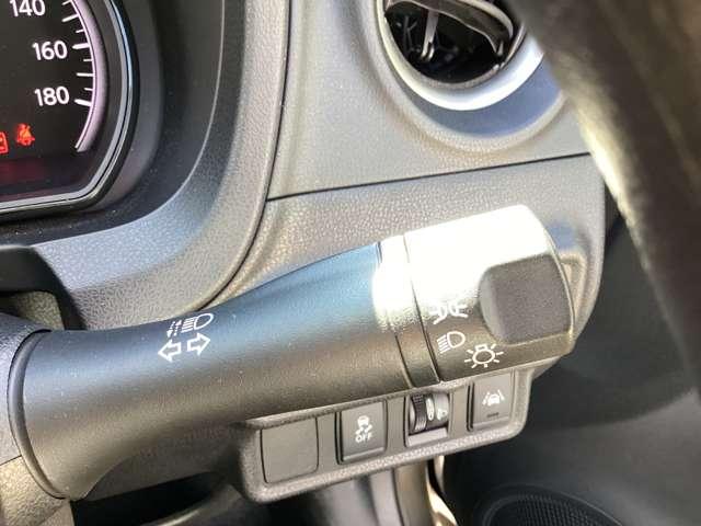 ノート 1.2 X 純正メモリーナビTVアイドリングストップ全 レーダーブレーキサポート ETC搭載 Dレコ スマトキー キーレス 運転席助手席エアバッグ ナビTV ワンセグ バックカメラ エアコン パワーウィンドウ パワーステアリング レーンアシスト ABS(13枚目)