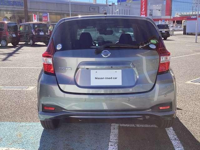 ノート 1.2 X 純正メモリーナビTVアイドリングストップ全 レーダーブレーキサポート ETC搭載 Dレコ スマトキー キーレス 運転席助手席エアバッグ ナビTV ワンセグ バックカメラ エアコン パワーウィンドウ パワーステアリング レーンアシスト ABS(19枚目)