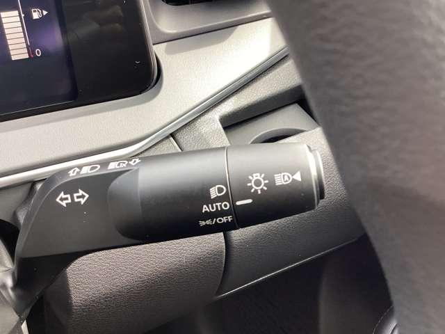 ノート 1.2 X NissanConnectナビTV 全周囲カメラ リアカメラ 衝突被害軽減ブレ-キ 全方位カメラ ETC付 アルミ LEDヘッドライト レーダークルーズ レーンアシスト インテリジェントキー ワンオーナー ドラレコ アイドリングストップ ワンセグTV(8枚目)