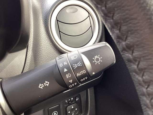 デイズ ６６０　ハイウェイスターＧターボ　純正メモリーナビＴＶ　全周囲カメラ　誤発進抑制　アイスト　運転席エアバッグ　レーンキープアシスト　スマキー　ナビＴＶ　バックモニター　ワンセグ　エアコン　オートクルーズ　ＡＢＳ　パワステ　キーレスエントリー　助手席エアバック　アルミ（9枚目）