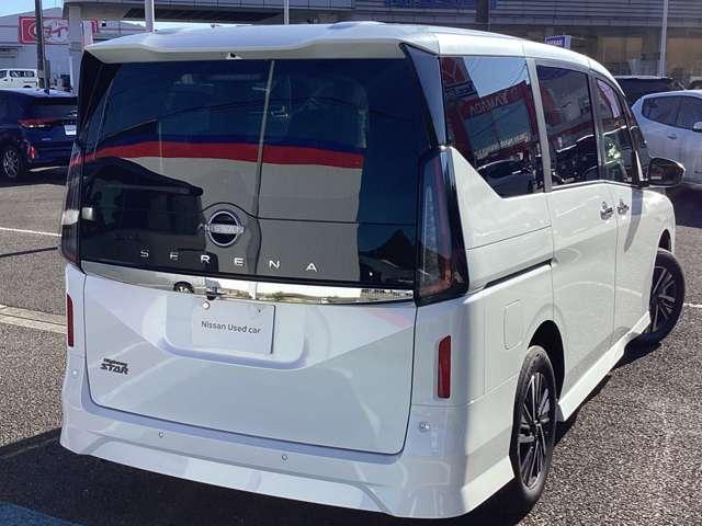 セレナ ２．０　ハイウェイスターＶ　４ＷＤ　ＮｉｓｓａｎＣｏｎｎｅｃｔナビＴＶ　全周囲カメラ　３６０°カメラ　Ｂカメラ　追従クルコン　両側パワースライドドア　ＬＥＤ　メモリナビ　インテリキー　４ＷＤ　ＥＴＣ　アルミ　ドラレコ　Ｉストップ　禁煙車　衝突回避支援　車線逸脱（2枚目）