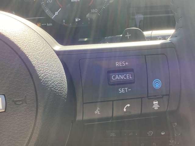 セレナ ２．０　ハイウェイスターＶ　４ＷＤ　ＮｉｓｓａｎＣｏｎｎｅｃｔナビＴＶ　全周囲カメラ　３６０°カメラ　Ｂカメラ　追従クルコン　両側パワースライドドア　ＬＥＤ　メモリナビ　インテリキー　４ＷＤ　ＥＴＣ　アルミ　ドラレコ　Ｉストップ　禁煙車　衝突回避支援　車線逸脱（8枚目）