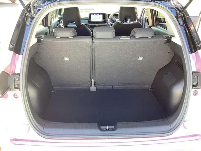 ノート １．２　Ｘ　ＮｉｓｓａｎＣｏｎｎｅｃｔナビＴＶ　全周囲カメラ　リアカメラ　衝突被害軽減ブレ－キ　全方位カメラ　ＥＴＣ付　禁煙車　ＬＥＤヘッドライト　レーダークルーズ　レーンアシスト　インテリジェントキー　アイドリングストップ　ワンセグＴＶ　ＴＶナビ　サイドカメラ（17枚目）