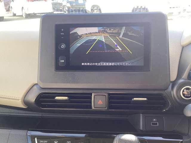 デイズ ６６０　Ｘ　バックカメラ　衝突被害軽減ブレーキ　アイドリングストップ付き　エマ－ジェンシ－ブレ－キ　オートハイビーム　インテリキ－　運転席エアバッグ　バックモニタ　サイドエアバック　車線逸脱警報　Ｄレコ　ＰＳ（5枚目）