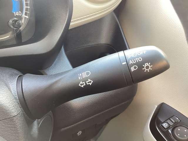 デイズ ６６０　Ｘ　バックカメラ　衝突被害軽減ブレーキ　アイドリングストップ付き　エマ－ジェンシ－ブレ－キ　オートハイビーム　インテリキ－　運転席エアバッグ　バックモニタ　サイドエアバック　車線逸脱警報　Ｄレコ　ＰＳ（7枚目）