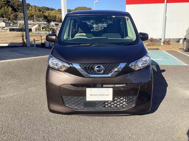 デイズ ６６０　Ｘ　バックカメラ　衝突被害軽減ブレーキ　アイドリングストップ付き　エマ－ジェンシ－ブレ－キ　オートハイビーム　インテリキ－　運転席エアバッグ　バックモニタ　サイドエアバック　車線逸脱警報　Ｄレコ　ＰＳ（18枚目）