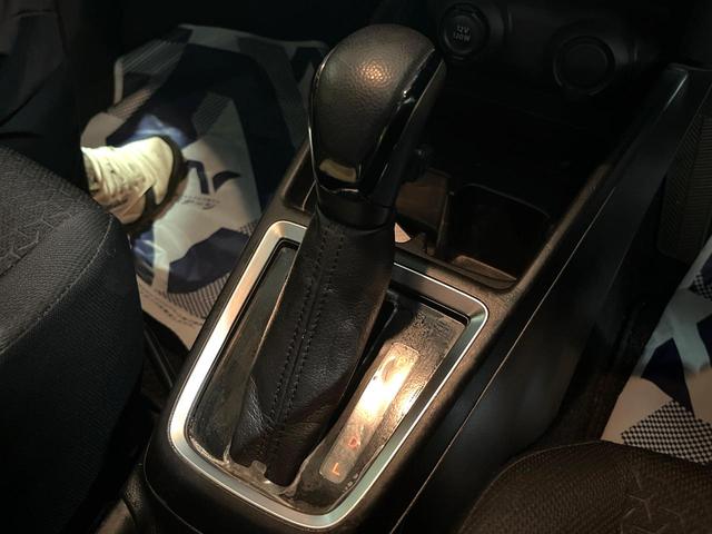 スイフト XG SDナビ シートヒーター スマートキー ビルトインETC オートエアコン Bluetooth CD DVD再生 フルセグ(36枚目)