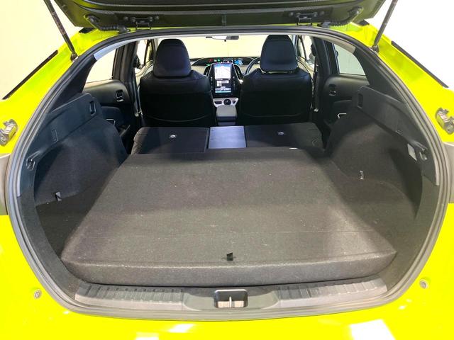 プリウスPHV A バックカメラ レーダークルーズ ドラレコ スマートキー LEDヘッド ETC オートハイビーム オートライト オートエアコン 純正15インチアルミ Bluetooth フルセグ LEDフォグ(12枚目)