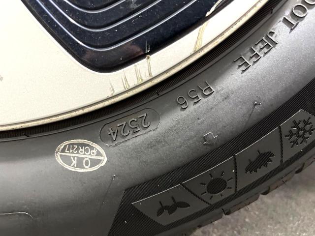 プリウスPHV A バックカメラ レーダークルーズ ドラレコ スマートキー LEDヘッド ETC オートハイビーム オートライト オートエアコン 純正15インチアルミ Bluetooth フルセグ LEDフォグ(60枚目)