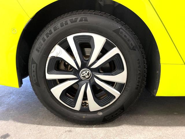 プリウスPHV A バックカメラ レーダークルーズ ドラレコ スマートキー LEDヘッド ETC オートハイビーム オートライト オートエアコン 純正15インチアルミ Bluetooth フルセグ LEDフォグ(62枚目)