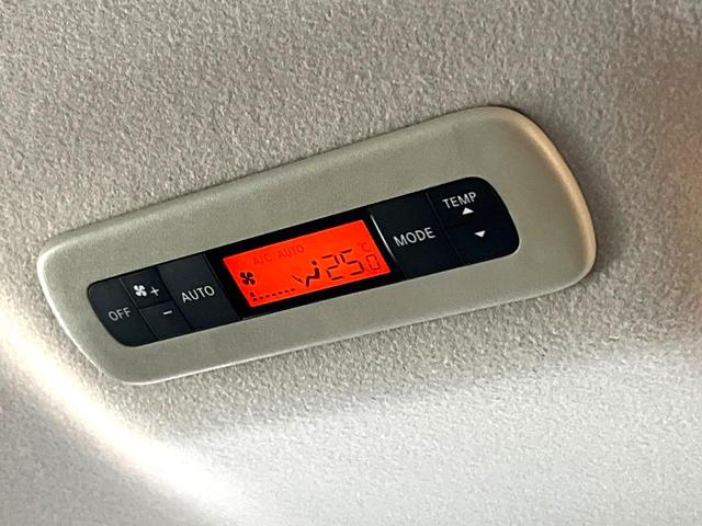 エルグランド 250ハイウェイスター 両側電動ドア バックカメラ ハーフレザーシート スマートキー LEDヘッド ビルトインETC クルコン オートライト オートエアコン 純正18インチアルミ リアエアコン Bluetooth CD(5枚目)