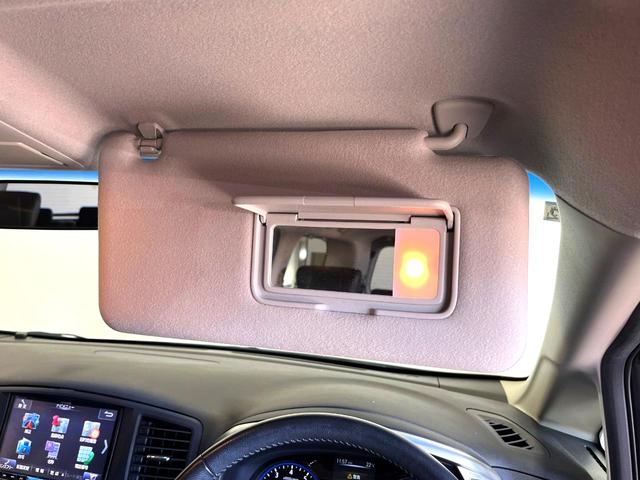 エルグランド 250ハイウェイスター 両側電動ドア バックカメラ ハーフレザーシート スマートキー LEDヘッド ビルトインETC クルコン オートライト オートエアコン 純正18インチアルミ リアエアコン Bluetooth CD(43枚目)