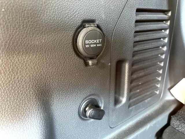 エルグランド 250ハイウェイスター 両側電動ドア バックカメラ ハーフレザーシート スマートキー LEDヘッド ビルトインETC クルコン オートライト オートエアコン 純正18インチアルミ リアエアコン Bluetooth CD(44枚目)