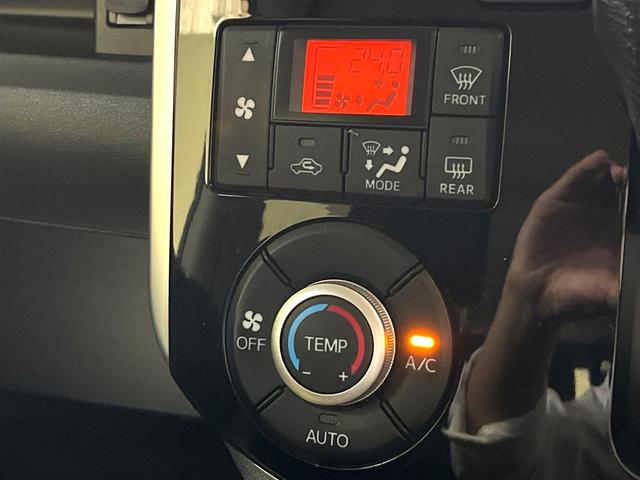 タント カスタムＲＳ　ＳＡＩＩ　両側電動ドア　ＤＶＤナビ　バックカメラ　衝突被害軽減システム　禁煙車　ドラレコ　スマートキー　ＬＥＤヘッド　ビルトインＥＴＣ　オートライト　オートエアコン　純正１５インチアルミ　Ｂｌｕｅｔｏｏｔｈ（5枚目）