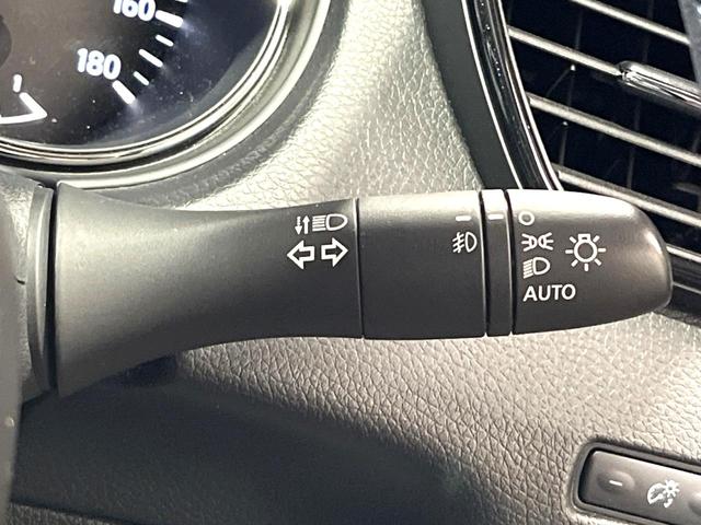 エクストレイル 20Xi ハイブリッド 全周囲カメラ レーダークルーズ 電動リアゲート レザー調シート ドラレコ コーナーセンサー スマートキー LEDヘッド ビルトインETC オートハイビーム オートライト デュアルエアコン(36枚目)