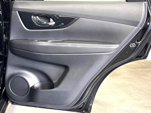 エクストレイル 20Xi ハイブリッド 全周囲カメラ レーダークルーズ 電動リアゲート レザー調シート ドラレコ コーナーセンサー スマートキー LEDヘッド ビルトインETC オートハイビーム オートライト デュアルエアコン(46枚目)