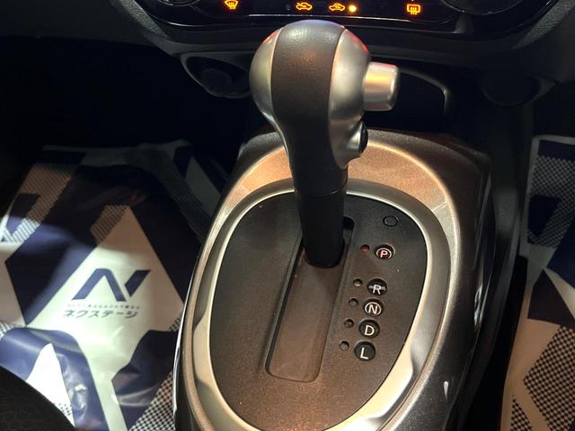 ジューク 15RX SDナビ バックカメラ スマートキー ETC オートライト オートエアコン Bluetooth CD DVD再生(29枚目)