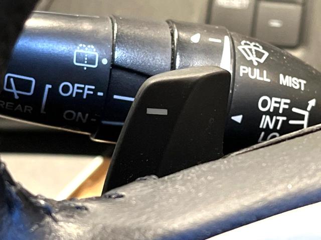 オデッセイ MX・エアロパッケージ 純正DVDナビ バックカメラ スマートキー HIDヘッド ビルトインETC オートエアコン 純正18インチアルミ Bluetooth CD DVD再生 フルセグ(21枚目)