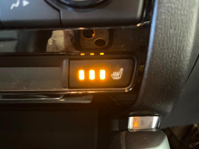 CX-5 XD Lパッケージ 純正ナビ バックカメラ レーダークルーズ レザーシート コーナーセンサー スマートキー HIDヘッド ビルトインETC オートライト デュアルエアコン 純正19インチアルミ Bluetooth(29枚目)