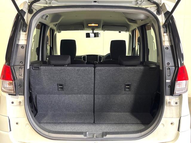 ソリオ ブラック＆ホワイト　電動スライドドア　ＳＤナビ　禁煙車　シートヒーター　スマートキー　ＨＩＤヘッド　ＥＴＣ　オートライト　オートエアコン　純正１５インチアルミ　ＣＤ　ＤＶＤ再生　フルセグ（9枚目）