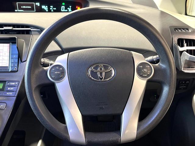 プリウス Ｓ　バックカメラ　スマートキー　ＬＥＤヘッド　ビルトインＥＴＣ　純正１７インチアルミ　オートエアコン　Ｂｌｕｅｔｏｏｔｈ　ＣＤ　ＤＶＤ再生（21枚目）