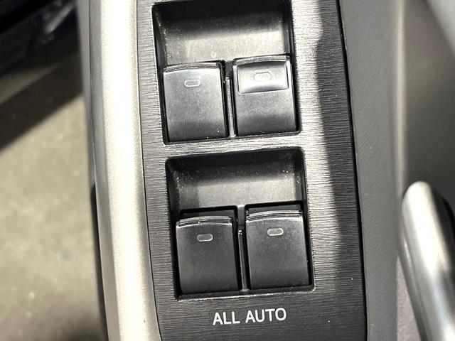 プリウス Ｓ　バックカメラ　スマートキー　ＬＥＤヘッド　ビルトインＥＴＣ　純正１７インチアルミ　オートエアコン　Ｂｌｕｅｔｏｏｔｈ　ＣＤ　ＤＶＤ再生（26枚目）