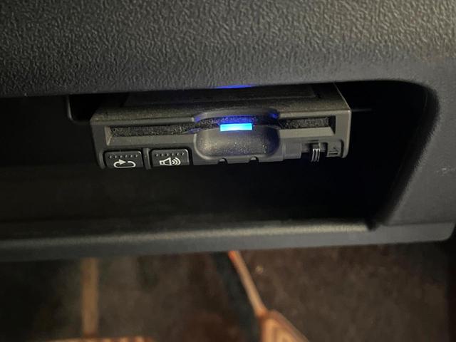 タント カスタムX 電動スライドドア オーディオ スマートキー ETC オートエアコン 純正14インチアルミホール HIDヘッドライト(5枚目)