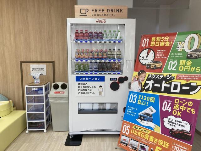 デイズ ハイウェイスター　Ｖセレクション＋セーフティ　全周囲カメラ　禁煙車　スマートキー　ＨＩＤヘッド　ＥＴＣ　純正１４インチアルミ　オートエアコン　Ｂｌｕｅｔｏｏｔｈ　ＣＤ　ＤＶＤ再生　フルセグ（62枚目）