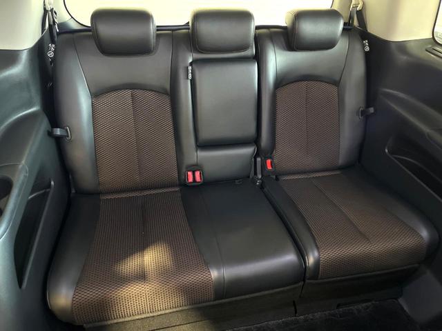 エルグランド 250ハイウェイスターアーバンクロム 両側電動ドア 全周囲カメラ 禁煙車 ハーフレザーシート コーナーセンサー スマートキー HIDヘッド ビルトインETC 純正18インチアルミ オートライト デュアルエアコン CD DVD再生 地デジ(10枚目)