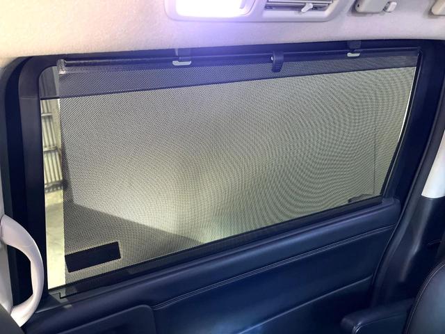 エルグランド 250ハイウェイスターアーバンクロム 両側電動ドア 全周囲カメラ 禁煙車 ハーフレザーシート コーナーセンサー スマートキー HIDヘッド ビルトインETC 純正18インチアルミ オートライト デュアルエアコン CD DVD再生 地デジ(26枚目)